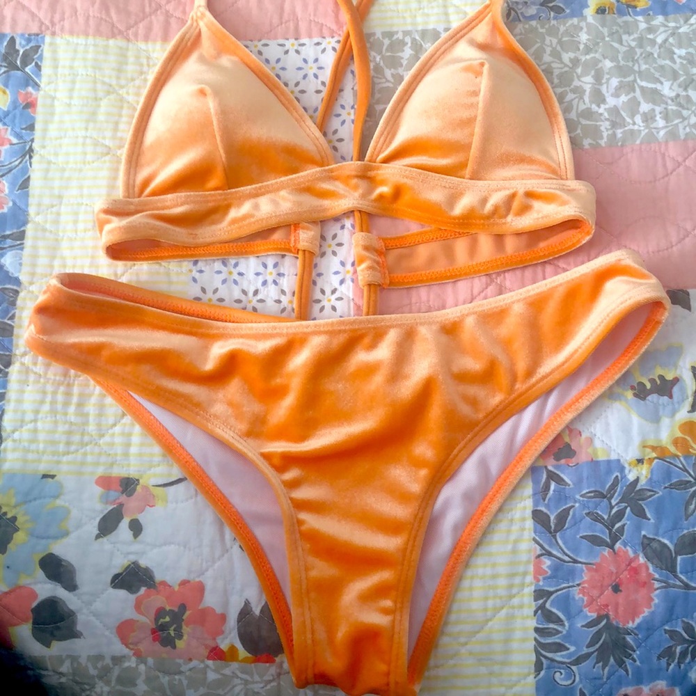 Velvet Shein bikini